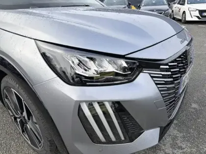 Photo 15 Peugeot 208  Hybrid 110 e-DCS6