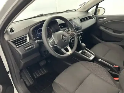 Photo 70 Renault Clio  SOCIETE E-TECH 140 - 21