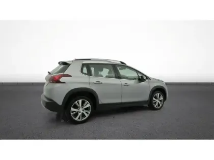 Photo 8 Peugeot 2008  1.2 PureTech 110ch S&S BVM5