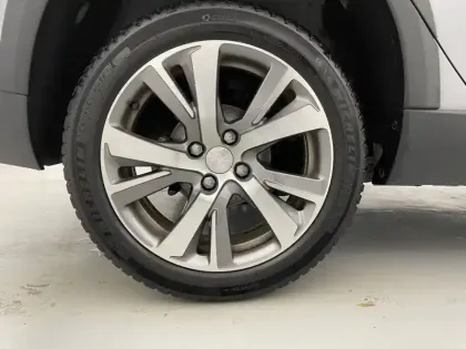 Photo 18 Peugeot 2008  1.2 PureTech 110ch S&S BVM5