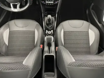 Photo 26 Peugeot 2008  1.2 PureTech 110ch S&S BVM5