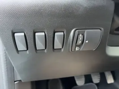 Photo 22 Renault Twingo  III SCe 65