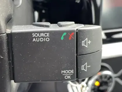 Photo 25 Renault Twingo  III SCe 65