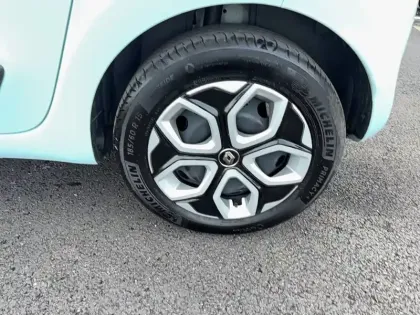 Photo 1 Renault Twingo  III SCe 65