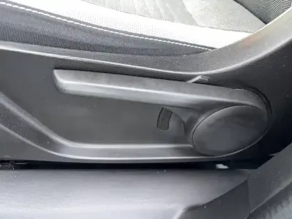 Photo 19 Renault Twingo  III SCe 65