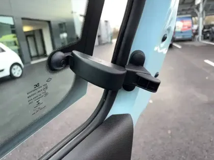 Photo 8 Renault Twingo  III SCe 65