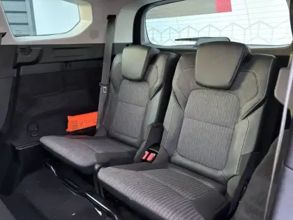 Photo 16 Renault Grand Scenic  TCe 140 EDC