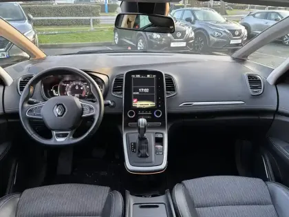 Photo 22 Renault Grand Scenic  TCe 140 EDC