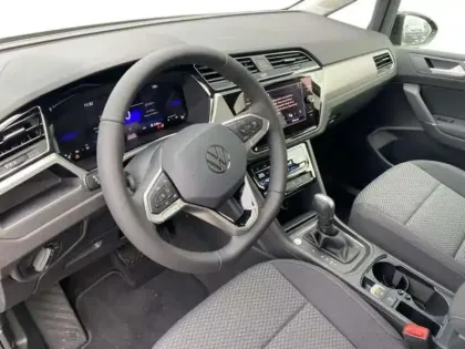 Photo 9 Volkswagen Touran Gén. III Ph1 NG Life Plus 5