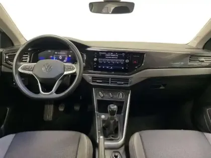 Photo 8 Volkswagen Taigo 1.0 TSI 110 BVM6 Life Business