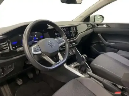 Photo 9 Volkswagen Taigo 1.0 TSI 110 BVM6 Life Business