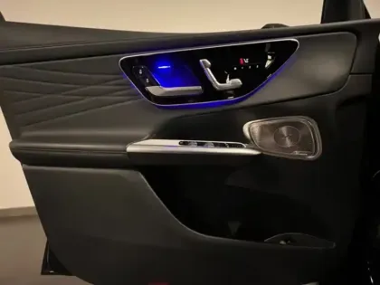 Photo 98 Mercedes Classe GLC 300 de 4MATIC AMG Line