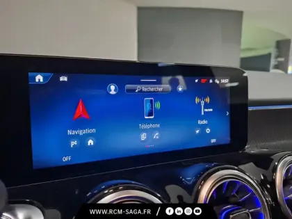 Photo 19 Mercedes GLB 200 d AMG Line