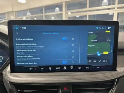 Photo 17 Ford Kuga 2.5 Duratec 180ch Hybrid FlexiFuel Active Powershift