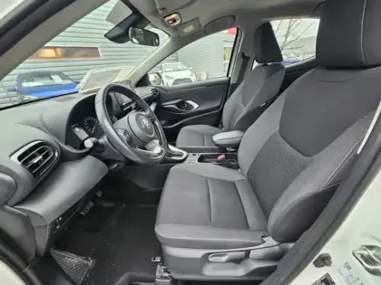 Photo 14 Toyota Yaris Hybride 116h Dynamic