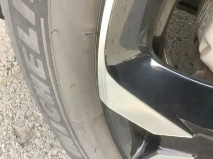 Photo 28 Citroën C5 aircross Hybride 145 e-DCS6 Max