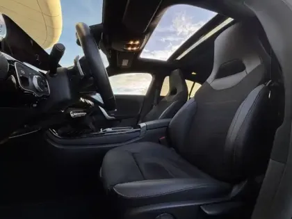 Photo 60 Mercedes CLA 250 e Hybrid EQ AMG Line