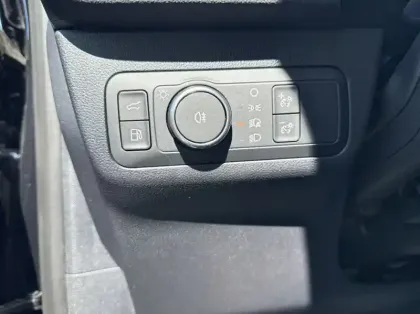 Photo 17 Ford Kuga 2.5 Duratec 243ch Hybride Rechargeable ST-Line X Powershift