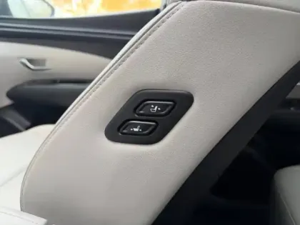 Photo 26 Hyundai Tucson 1.6 T-GDi 265ch PHEV Executive BVA6 HTRAC + Attelage