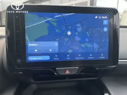 Photo 11 Toyota Yaris Hybride 116h Design