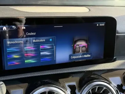 Photo 35 Mercedes Classe A 180 AMG Line