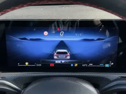 Photo 33 Mercedes Classe A 180 AMG Line