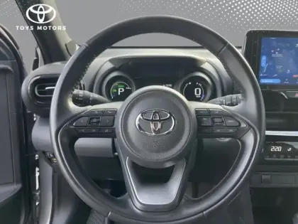 Photo 16 Toyota Yaris Hybride 116h Design
