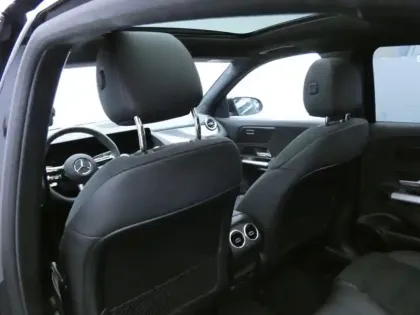 Photo 19 Mercedes GLA 250 e Hybrid EQ AMG Line