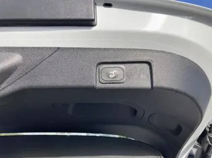 Photo 17 Ford Puma 1.0 EcoBoost Hybrid 155ch ST-Line X S&amp;S Powershift