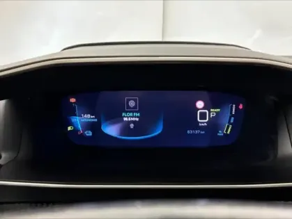 Photo 10 Peugeot 208  e- 136ch Roadtrip