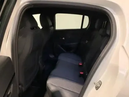 Photo 10 Peugeot 208  e- 136ch GT