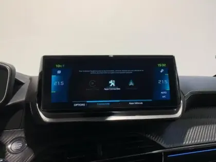 Photo 13 Peugeot 208  e- 136ch GT