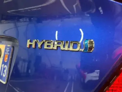 Photo 10 Toyota C-HR  184h Edition 2WD E-CVT MY22