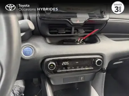 Photo 11 Toyota Yaris  116h Design 5p MY22