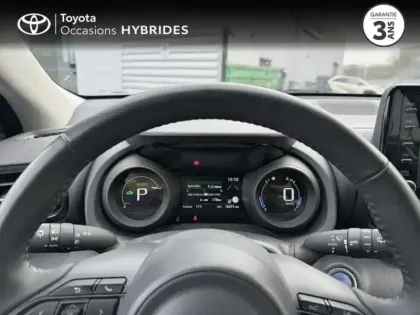 Photo 4 Toyota Yaris  116h Design 5p MY22