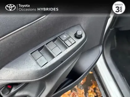 Photo 13 Toyota Yaris  Cross 116h Dynamic Business MY25