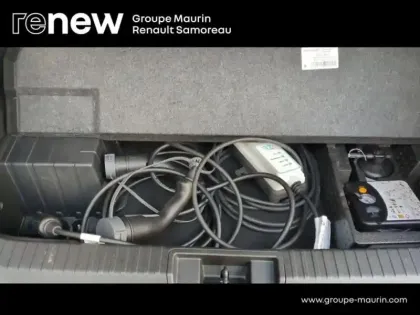 Photo 10 Renault Captur  1.6 E-Tech hybride rechargeable 160ch Initiale Paris -21B