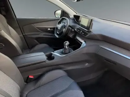 Photo 9 Peugeot 3008  1.2 PureTech 130ch S&S Allure