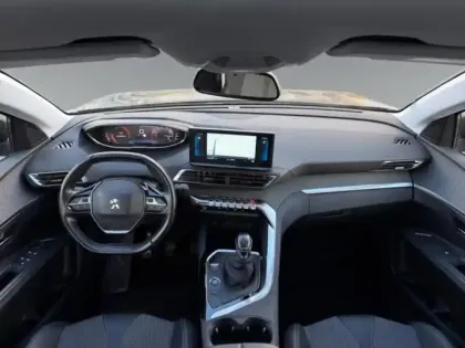 Photo 19 Peugeot 3008  1.2 PureTech 130ch S&S Allure