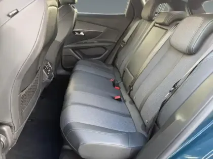 Photo 22 Peugeot 3008  1.2 PureTech 130ch S&S Allure