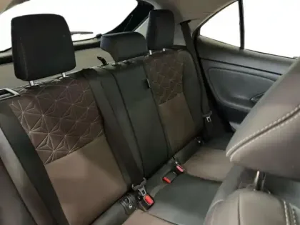 Photo 8 Toyota Yaris  Cross 116h Collection AWD-i MY21