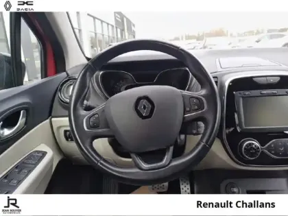 Photo 14 Renault Captur  1.3 TCe 150ch FAP Intens EDC