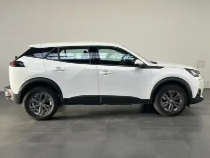 Photo 4 Peugeot 2008  1.2 PureTech 130ch S&S Active Business