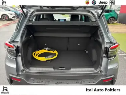 Photo 5 Jeep Avenger  Electrique 156ch 115kW Altitude (PRIME CEE 3440? DEDUIT)