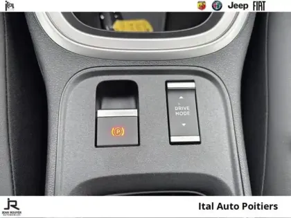 Photo 27 Jeep Avenger  Electrique 156ch 115kW Altitude (PRIME CEE 3440? DEDUIT)