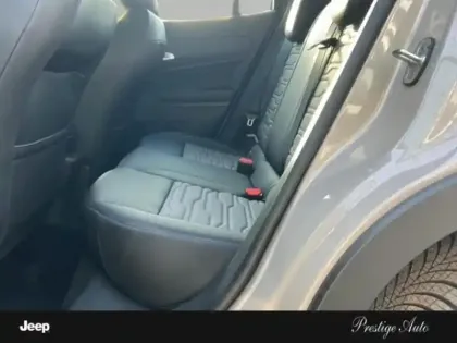 Photo 11 Jeep Avenger  1.2 Turbo T3 145ch MHEV Upland BVR6 4xe