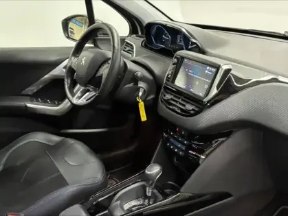 Photo 11 Peugeot 2008  1.2 PureTech 110ch E6.c Crossway S&S EAT6