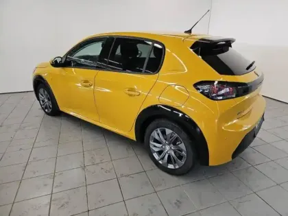 Photo 11 Peugeot 208  e- 136ch Allure Pack