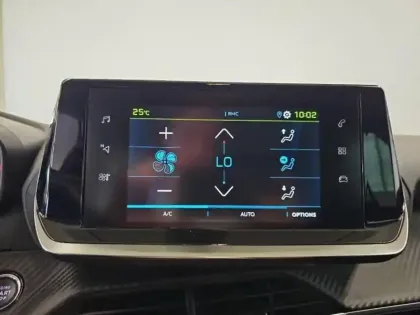 Photo 2 Peugeot 208  e- 136ch Allure Pack