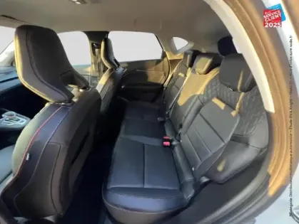 Photo 10 Renault Captur  1.6 E-Tech hybride 145ch Iconic